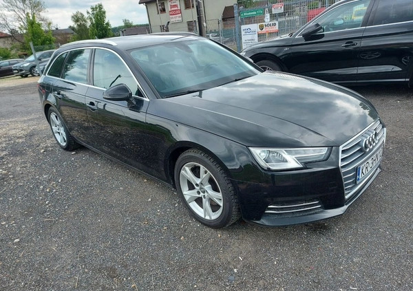 Audi A4 cena 65900 przebieg: 212000, rok produkcji 2016 z Marki małe 79